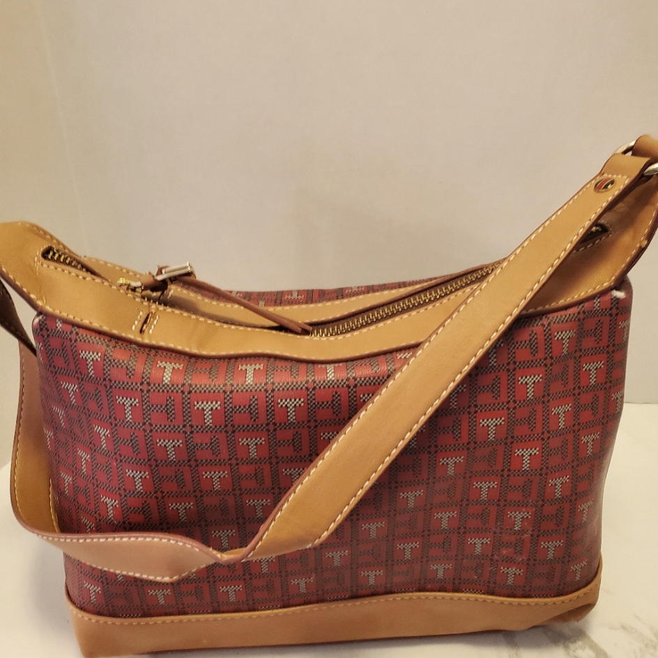 New Tommy Hilfiger Shoulderbag With Organizer